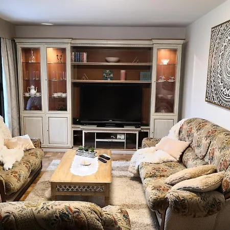 Apartment House Victoria *